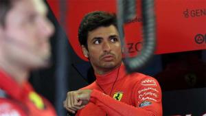 La Ferrari viene prima di tutto, a dirlo è proprio Carlos Sainz. Il pilota spagnolo ha spiegato che tutti i commenti sulle lotte interne sono dati solo da ciò che racconta la stampa.