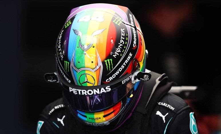 Il 7 volte campione del mondo si è mostrato incline all'apertura del paddock ad una nuova scuderia per creare più bagarre in pista.