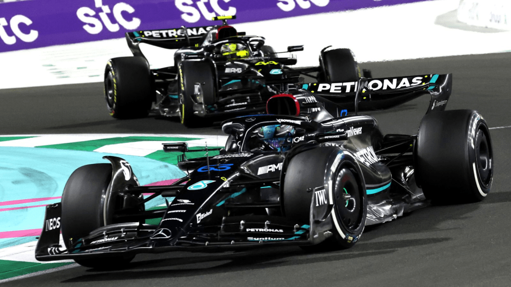 L'inizio del 2024 sarà decisivo per Mercedes: ecco perché