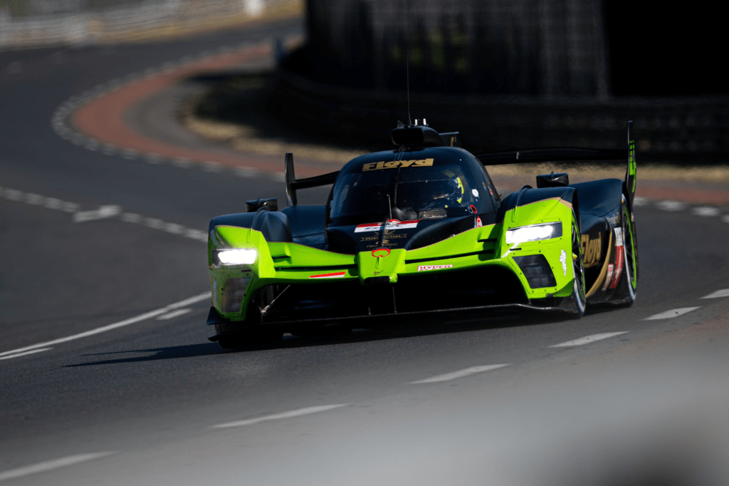 Sarà Ryan Briscoe a guidare la Vanwall Vandervell 680 LMH alla 8h del Bahrain, sostituendo l'indisponibile De Oliveira.