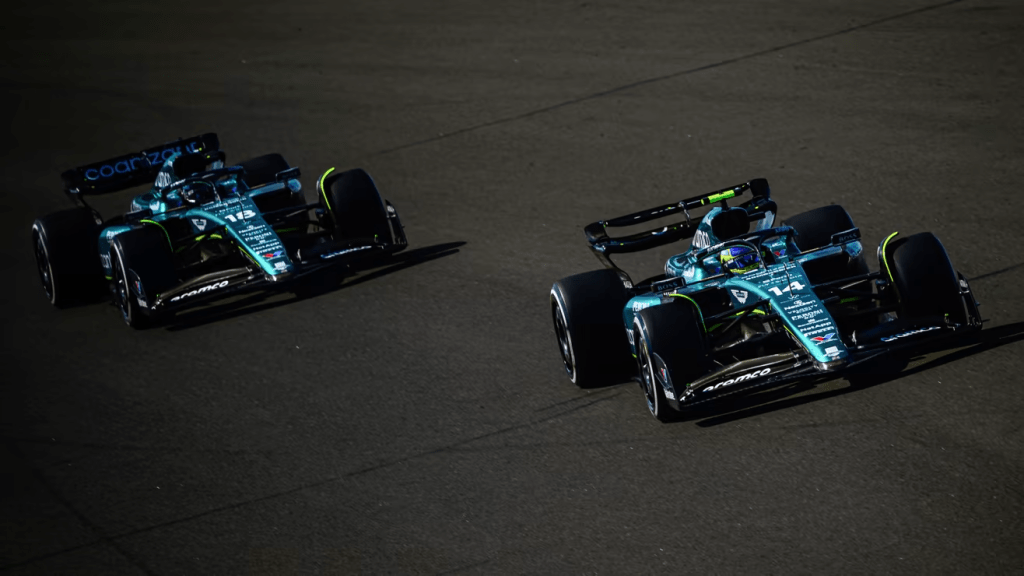 Fernando Alonso sta facendo quello che può per aiutare Lance Stroll a ricostruire la sua fiducia dopo una recente serie di risultati negativi.