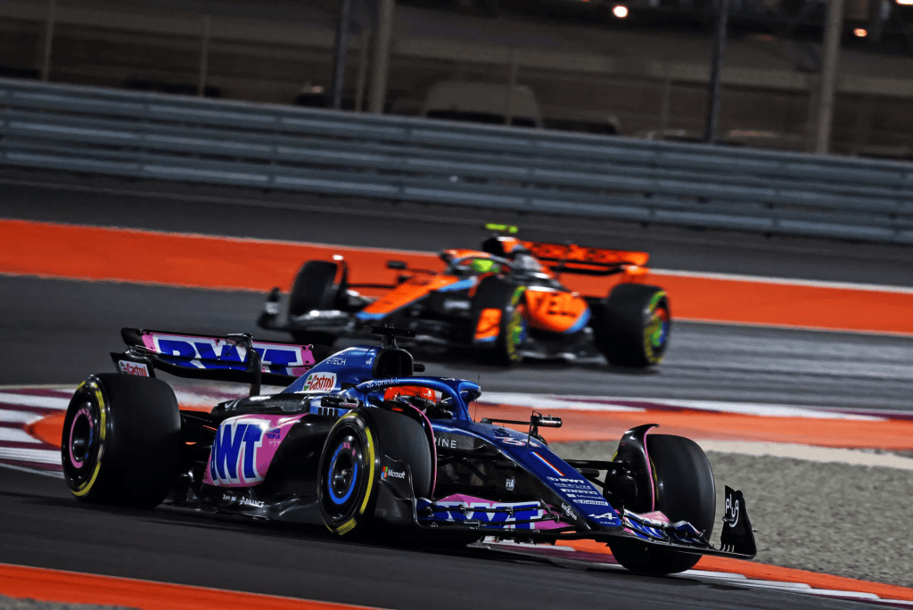 Le pagelle del GP del Qatar: Verstappen campione, brilla McLaren