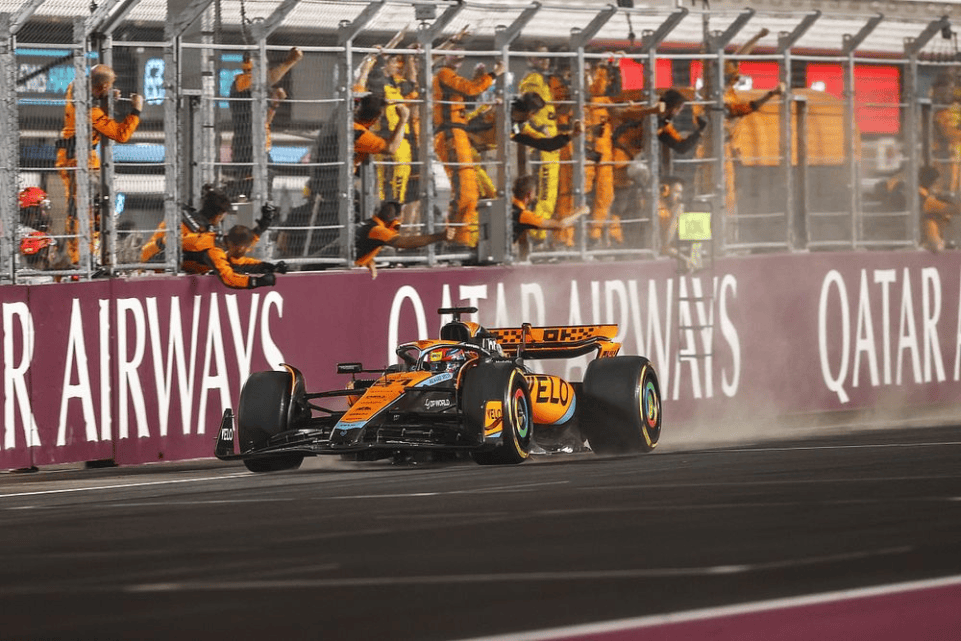 Le pagelle del GP del Qatar: Verstappen campione, brilla McLaren