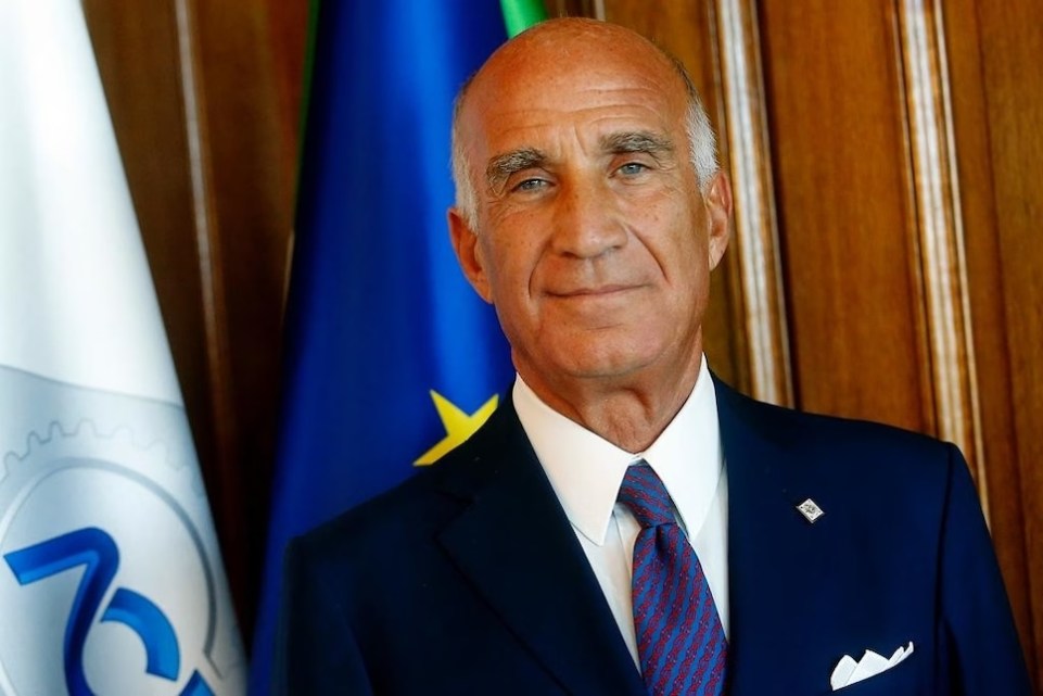 In un'intervista alla Gazzetta dello Sport, il presidente dell'ACI Angelo Sticchi Damiani ha lanciato l'indiscrezione. Prima della fine del 2024, rinnovo per entrambi i Gran Premi italiani a cifre monstre.