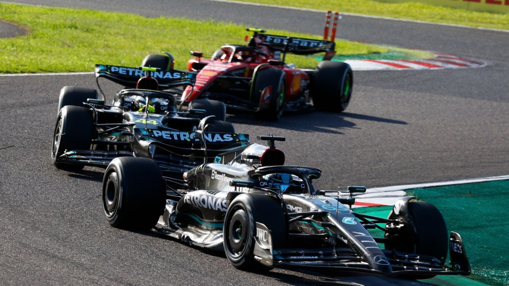 george russell leads lewis hamilton and carlos sainz planetf1