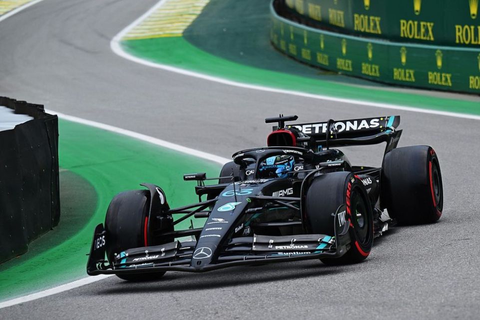 george russell mercedes f1 w141