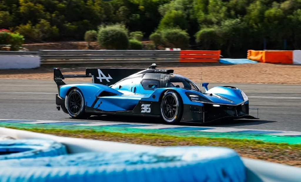 Alpine ha confermato che Mick Schumacher farà parte della sua formazione di sei piloti per il suo ingresso nella classe Hypercar nel Campionato Mondiale Endurance il prossimo anno.
