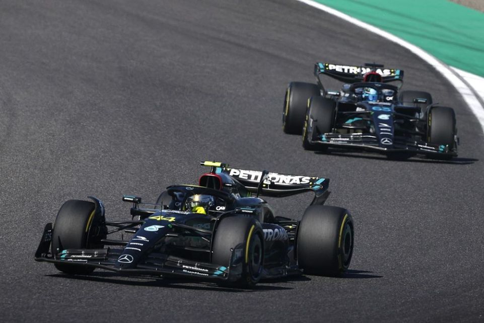 Hamilton ha spiegato che la Mercedes non è un auto con cui si può vincere nel 2023, analizzando i problemi in vista delle ultime due gare