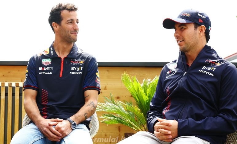 Intervistato durante la conferenza stampa pre-Brasile, Max Verstappen ha parlato della situazione del secondo pilota Red Bull 2024 ed ha espresso la propria opinione Intervistato durante la conferenza stampa pre-Brasile, Max Verstappen ha parlato della situazione del secondo pilota Red Bull 2024 ed ha espresso la propria opinione