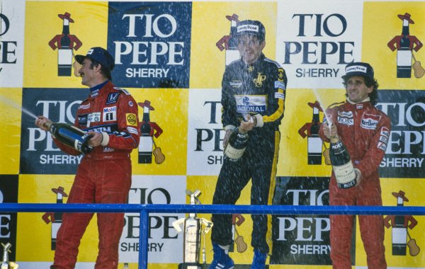 Una delle vittorie più emblematiche di Ayrton Senna, arrivata per soli 14 millesimi di secondo a discapito del "Leone" Mansell.