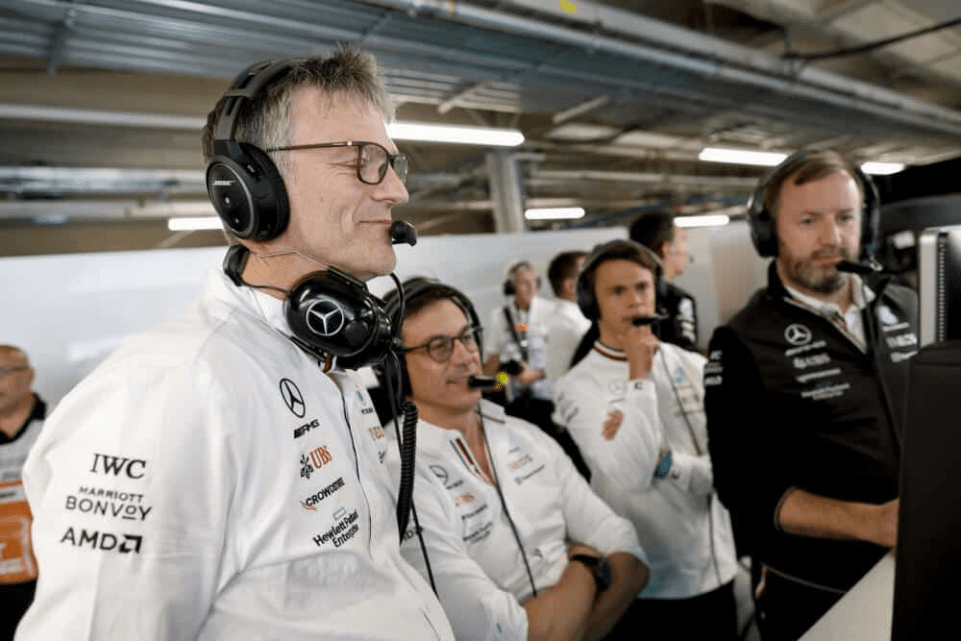 James Allison analizza le difficoltà della Mercedes e parla di una frammentazione all'interno del team. Dialogare è per lui la chiave