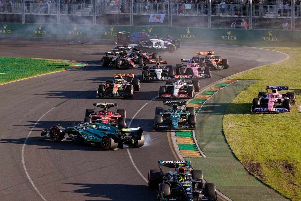 Gli organizzatori del GP d'Australia restano sotto inchiesta per quanto accaduto lo scorso anno all'Albert Park.