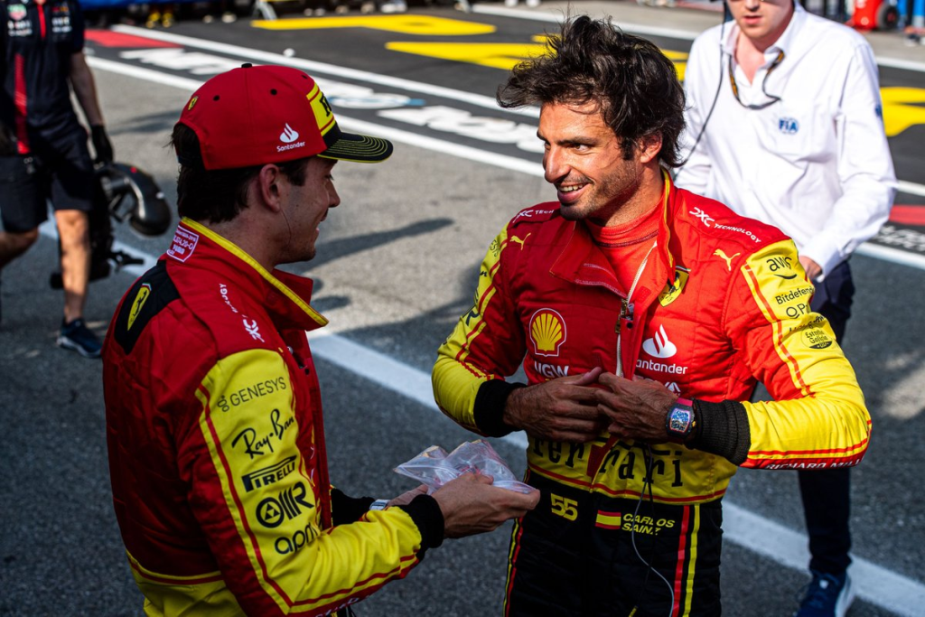 Carlos Sainz: rinnovo o non rinnovo, questo è il dilemma