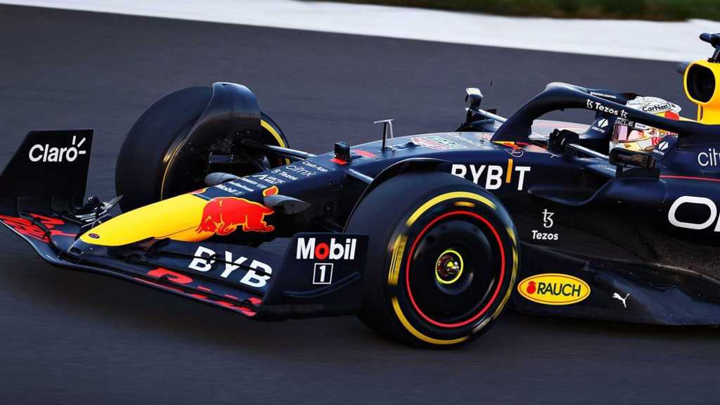 RB18 ai test a barcellona