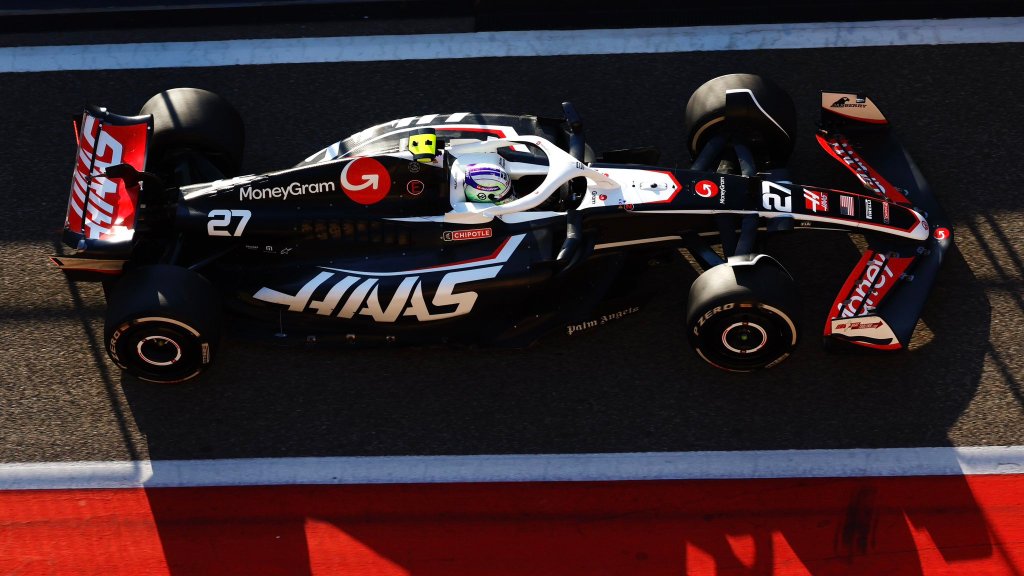 La prima giornata di test non può che essere considerata positivamente per la Haas. 148 sono i giri effettuati nel primo giorno in Bahrain.