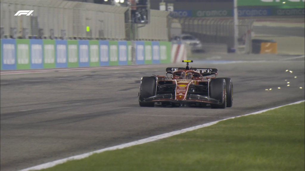 La Ferrari #55 di Sainz durante i test F1 in Bahrain