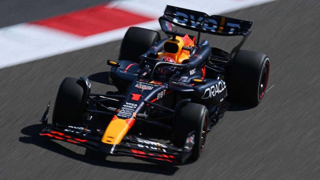 Dopo un buonissimo primo giorno di test, il consulente Red Bull ha voluto specificare che il distacco non sarà tanto elevato. Per Helmut Marko saranno solo 3 i decimi di reale vantaggio.