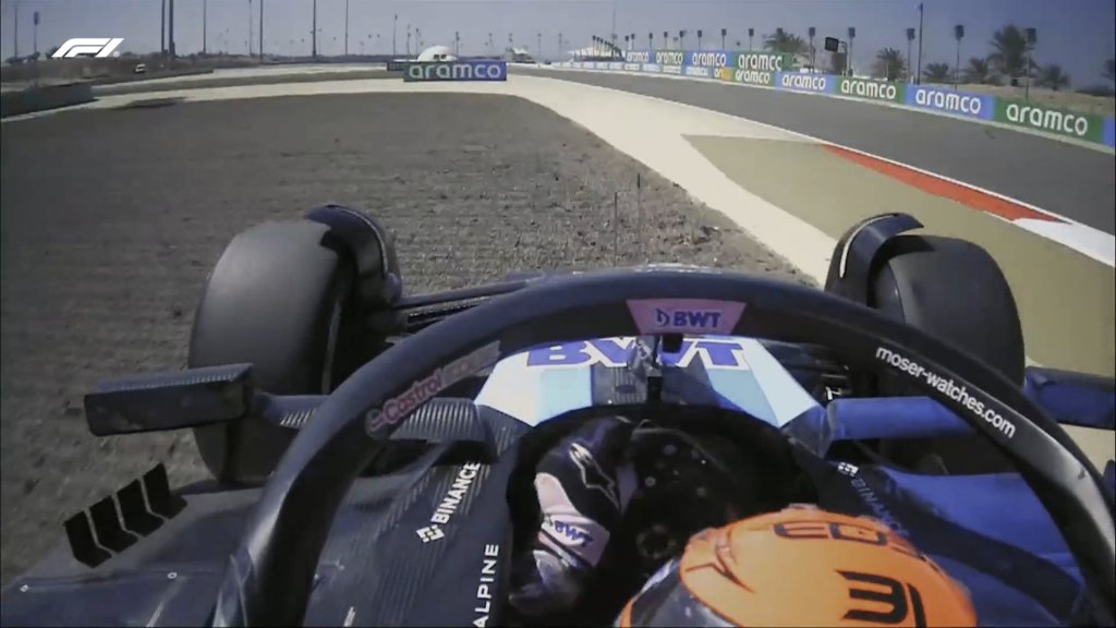 Si accendono i semafori della prima sessione di questa nuova stagione: riuscirà la concorrenza a raggiungere Verstappen e i suoi?