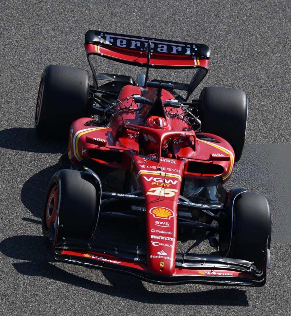 Si accendono i semafori della prima sessione di questa nuova stagione: riuscirà la concorrenza a raggiungere Verstappen e i suoi?