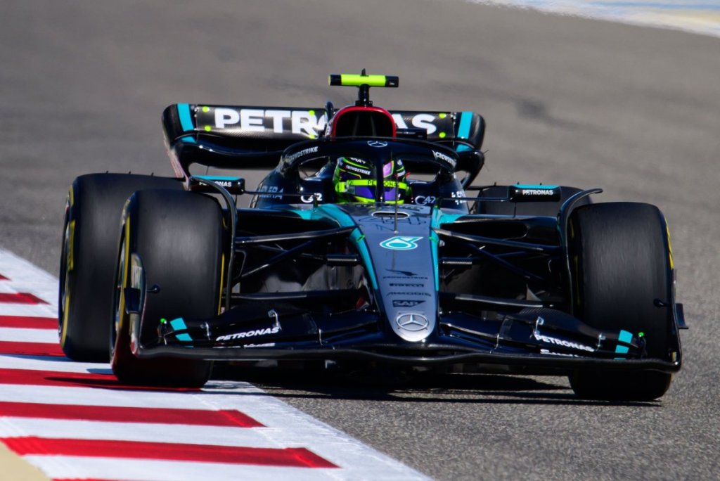 lewis hamilton mercedes w151