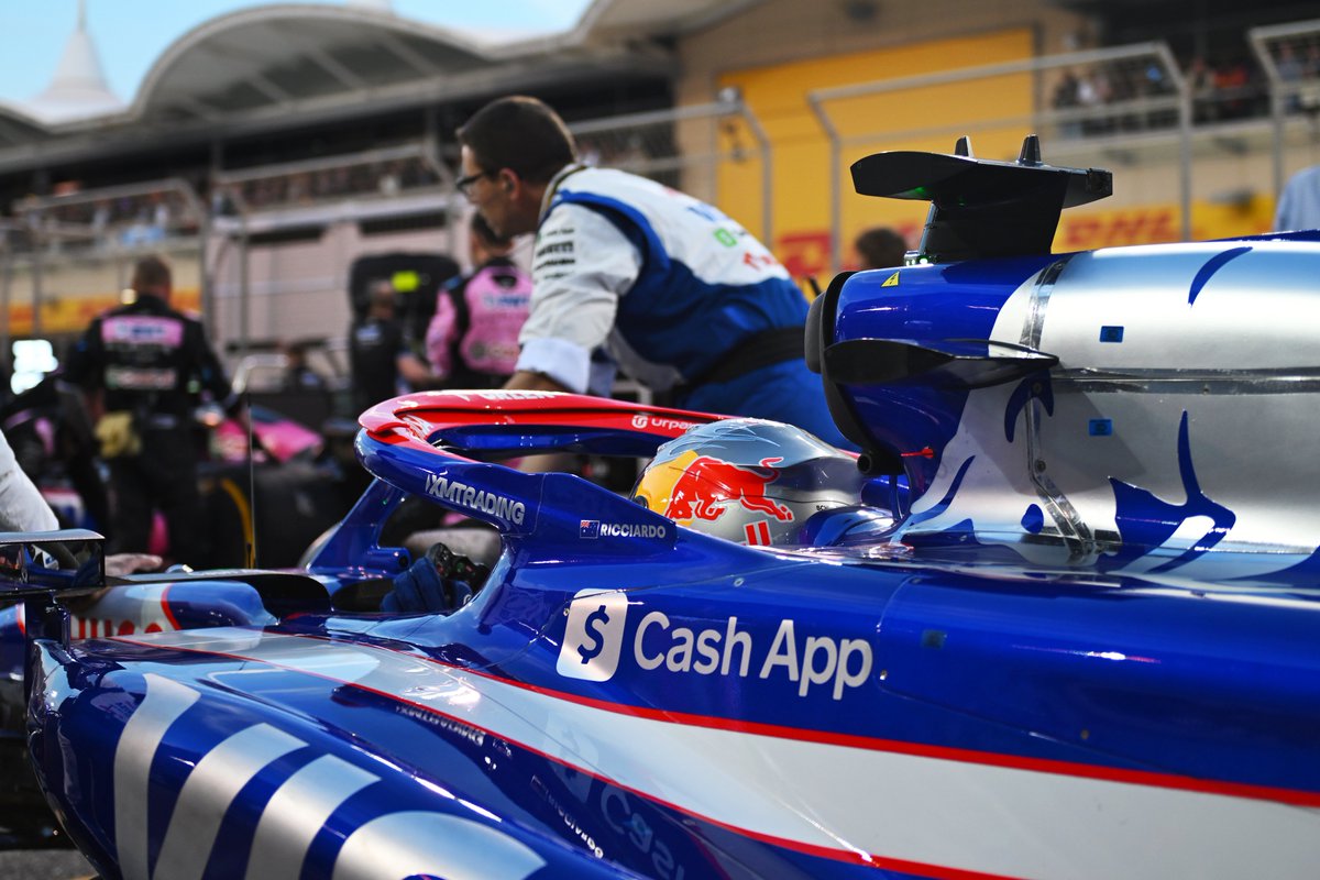 Racing Bulls VCARB 01