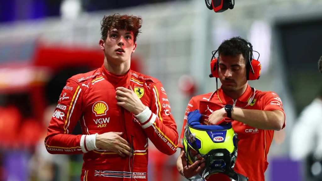 Il pilotino britannico, reduce da un'ottima prima qualifica in Formula 1, ha svelato dei retroscena sulla sua prima apparizione in Ferrari. 