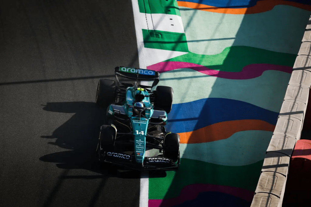 Fernando Alonso si è dichiarato soddisfatto dopo essersi qualificato in quarta posizione per il Gran Premio dell'Arabia Saudita. Il ritmo della sua AMR24 è stato positivo durante le qualifiche di venerdì, permettendogli di competere in Q3 con le vetture più veloci della griglia.