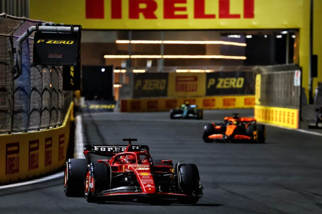 Ferrari sta preparando una significativa evoluzione per la SF-24, con l'obiettivo di far debuttare gli aggiornamenti a Imola a maggio.