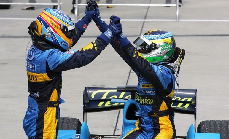 Giancarlo Fisichella, ex pilota di Formula 1, ha espresso fiducia nella continuità della carriera di Fernando Alonso nella massima categoria del motorsport. Il pilota romano ha parlato anche della sua esperienza in Renault con il pilota spagnolo.