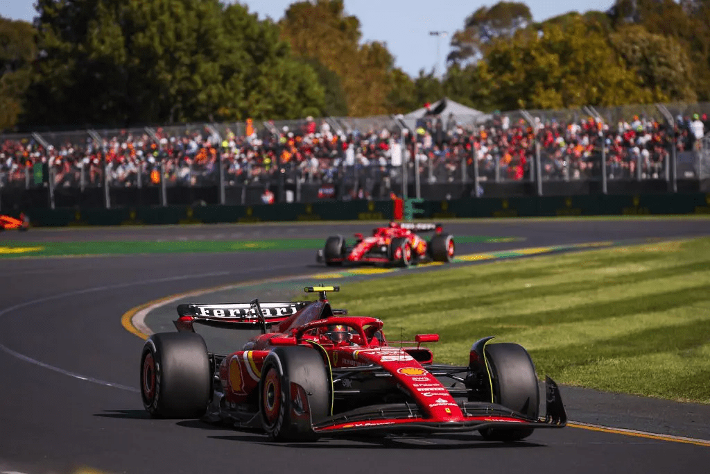 Horner spiega che Ferrari ha perfezionato un'area che sta influendo sulle prestazioni, rendendola più forte di Red Bull. Vediamo quale.