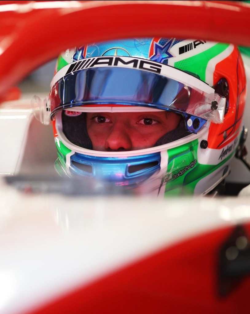 Formula 2 in pista durante la sosta per i consueti 3 giorni di test stagionali a Barcellona che hanno visto 3 piloti diversi concludere al comando delle sessioni: vediamo insieme com'è andata