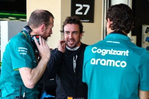 Alonso continua il suo percorso con Aston Martin, spiegando che è forse il suo ultimo contratto. E sulle altre richieste...