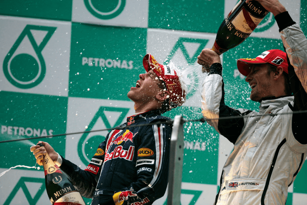 Il team principal della Red Bull Christian Horner ha sottolineato quella che secondo lui sarà "un'altra sfida" per la sua squadra da affrontare al Gran Premio della Cina.
