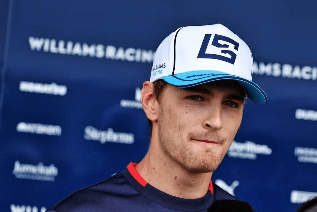 Logan Sargeant ha sopportato un inizio difficile nella sua stagione di Formula 1, ma ha ricevuto consigli dal campione del mondo Damon Hill.