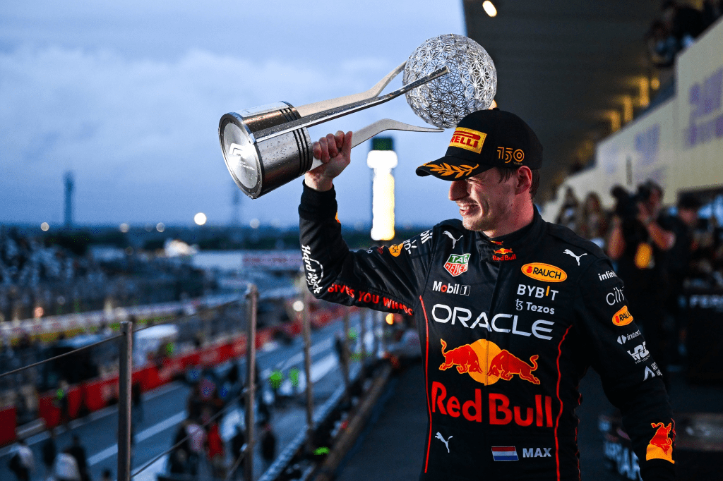Il pilota di Formula 1 Max Verstappen ha condiviso la sua eccitazione per il prossimo Gran Premio del Giappone a Suzuka, descrivendo il circuito come "fantastico" e ricordando le esperienze positive vissute sul tracciato nel corso degli anni.