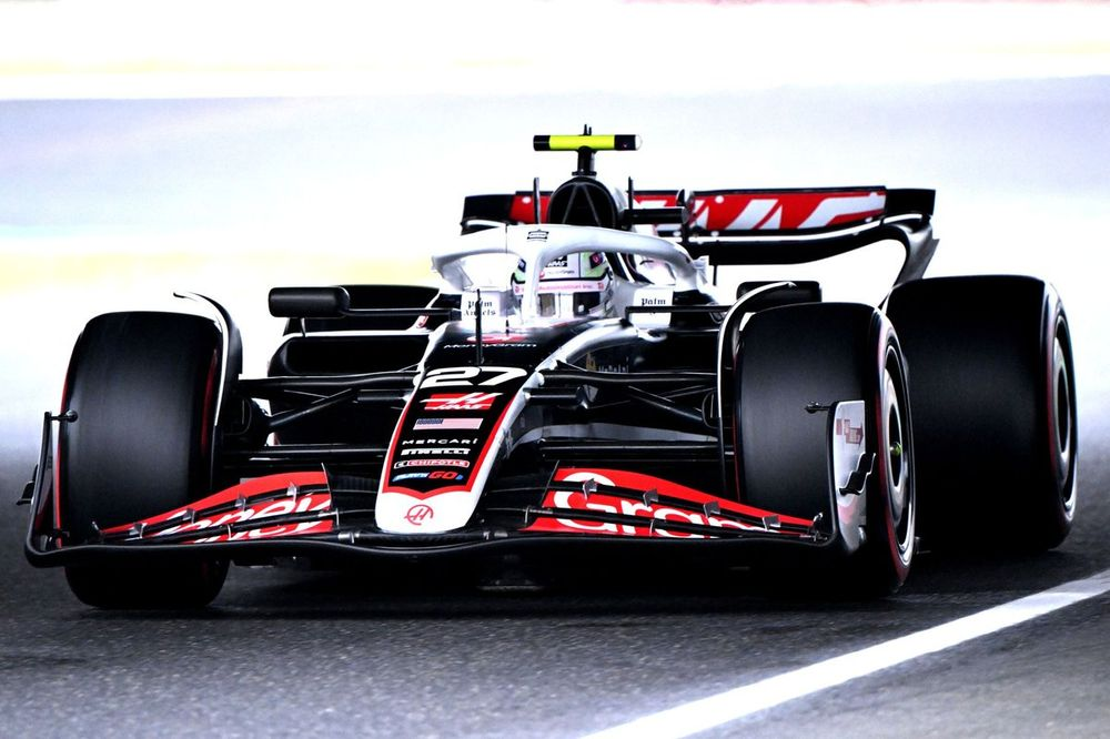 Le pagelle del GP di Cina: Verstappen incontenibile, bene Norris