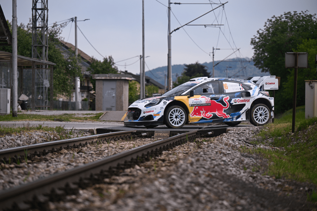 Sébastien Ogier torna dopo il Monte-Carlo e stampa il miglior crono dello shakedown del Rally di Croazia, candidandosi già per la vittoria.