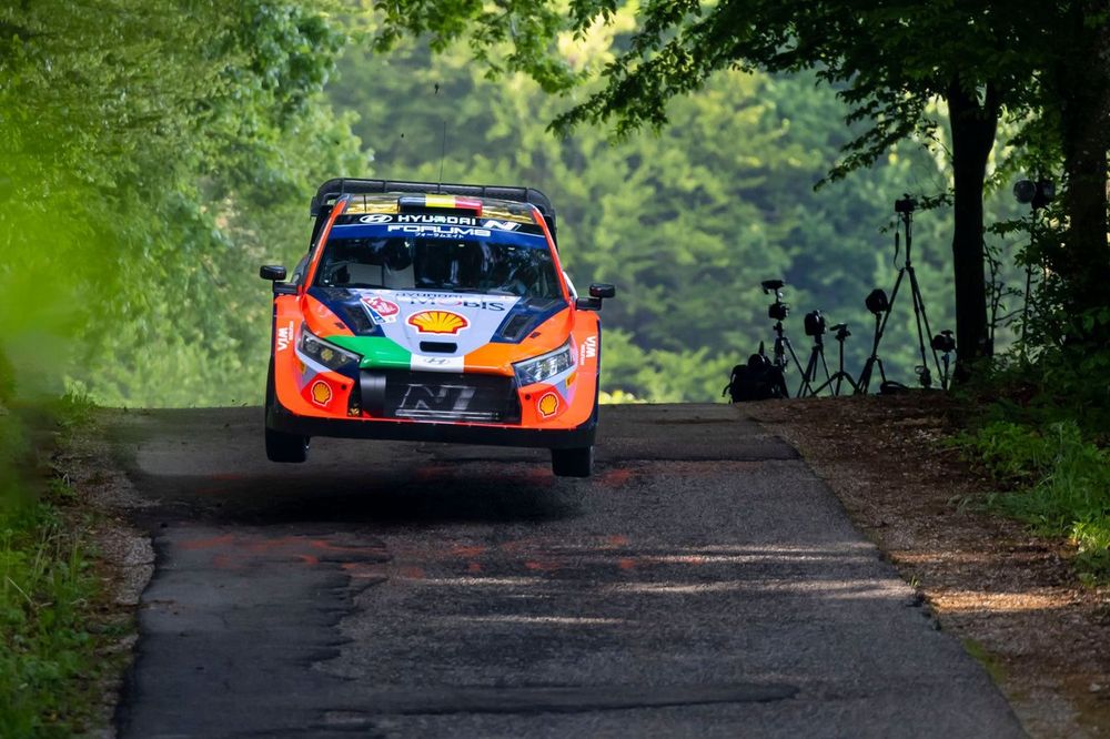 thierry neuville martijn wydae