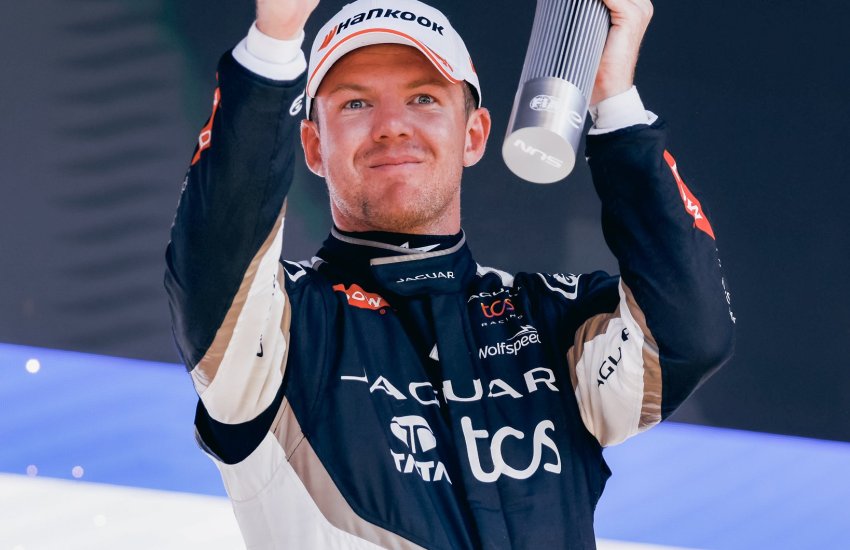 Nick Cassidy del team Jaguar, leader della classifica piloti del mondiale Formula E