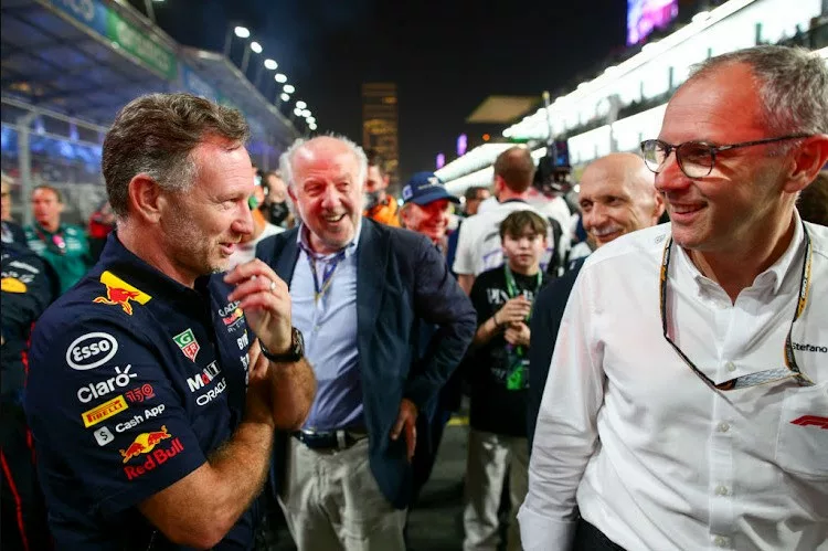 Christian Horner Oracle Red Bull Racing e Stefano Domenicali CEO F1 jpg