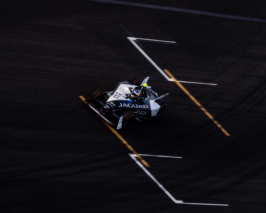 Nick Cassidy rimane in testa al mondiale piloti dopo il doppio round di Shanghai e allunga su Wehrlein, Jaguar comanda ancora la classifica a squadre.