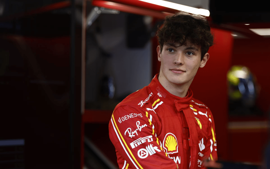 Il futuro di Oliver Bearman è in Haas? Komatsu ha molta fiducia nel giovane pilota e analizza la possibilità di dargli un sedile.