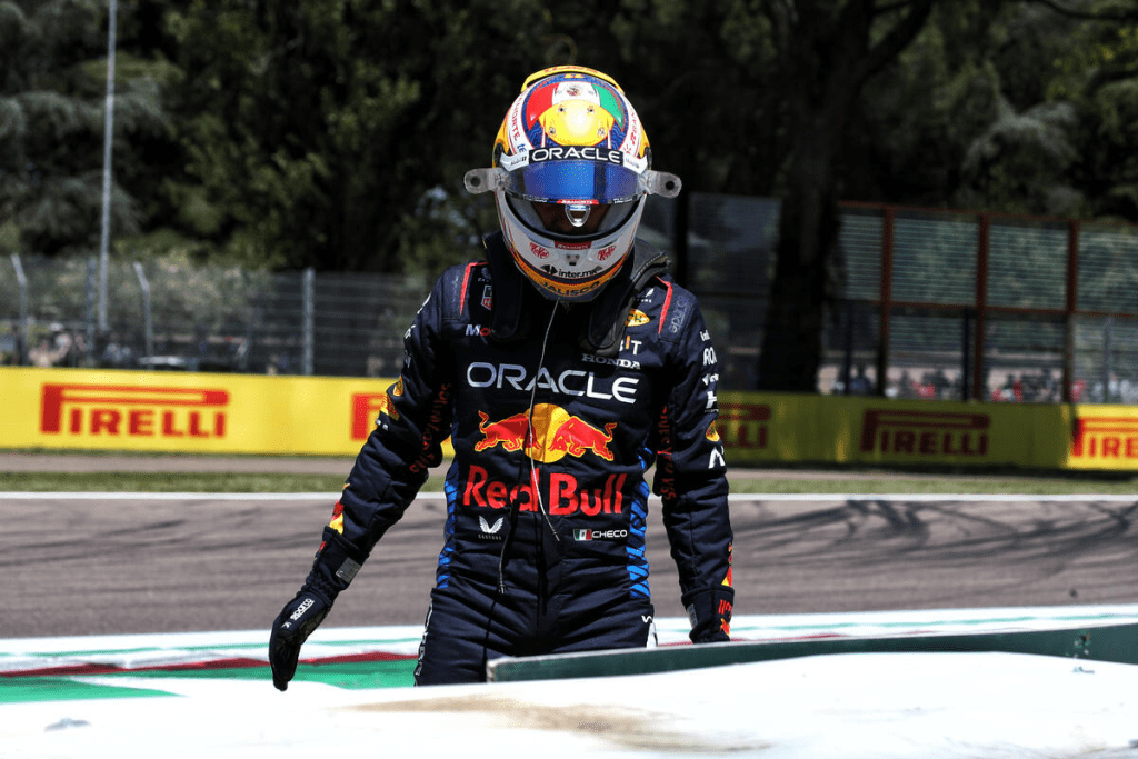 Sergio Pérez chiude il gran premio di Imola all'ottavo posto, con molte difficoltà. Checo spiega che sperava in una safety car.