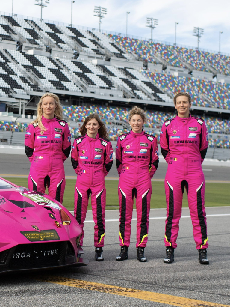 Doriane Pin, a causa di una frattura, salterà la 24h di Le Mans. Al suo posto sulla Lamborghini di Iron Dames ci sarà Rahel Frey.