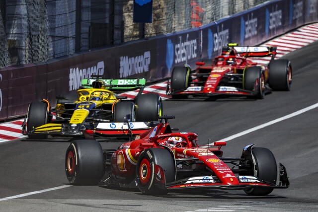 Nonostante il weekend positivo di Monaco per McLaren, Andrea Stella spiega che il terzo posto di Sainz sia dovuto alla fortuna.