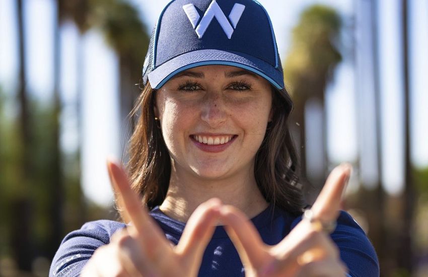 lia block art grand prix with