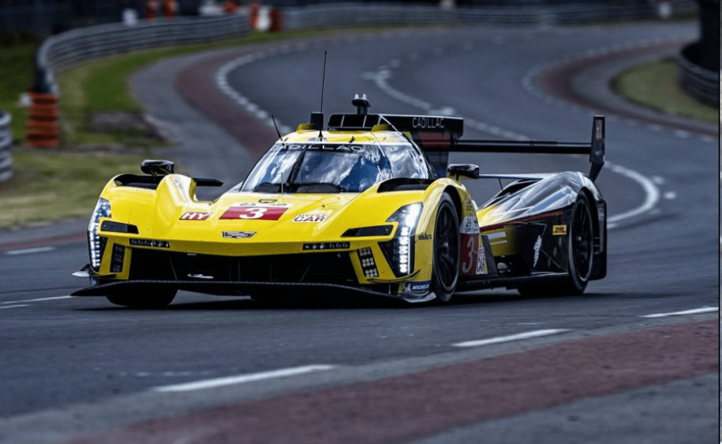 Tanto entusiasmo espresso da Bourdais dopo la sessione di Hyperpole. Lui e la sua Cadillac #3 partiranno in prima fila della gara di domani