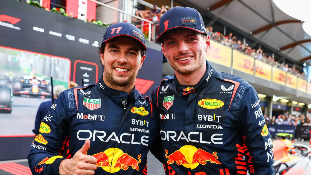 Sergio Pérez risponde alle critiche sul suo rinnovo e spiega che in Canada si aspetta una Red Bull migliore 