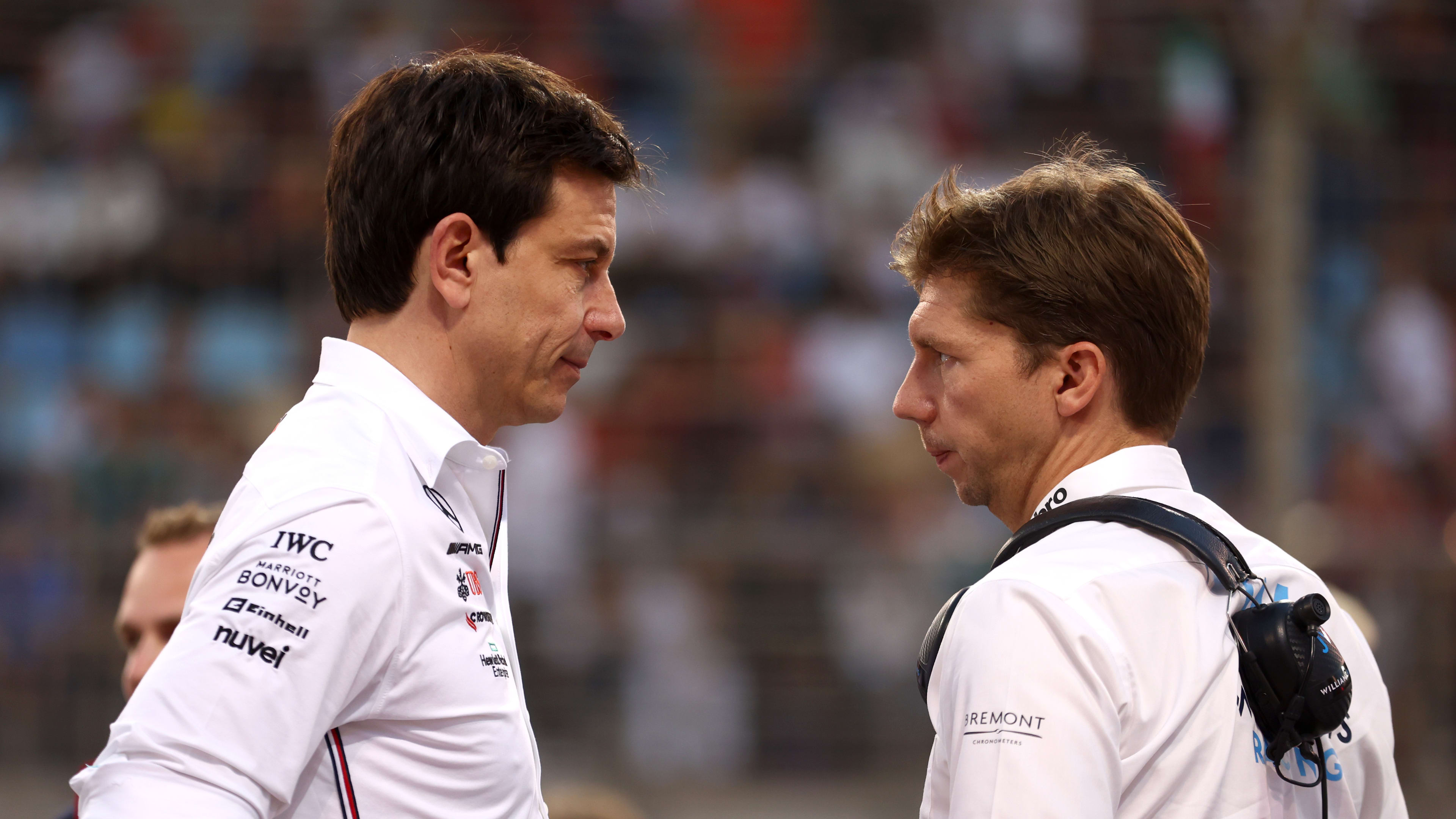 Williams e Sauber sembrano essere le uniche due opzioni per Carlos Sainz, che si sta prendendo il giusto tempo per decidere quale opzione gli porterebbe maggiori vantaggi