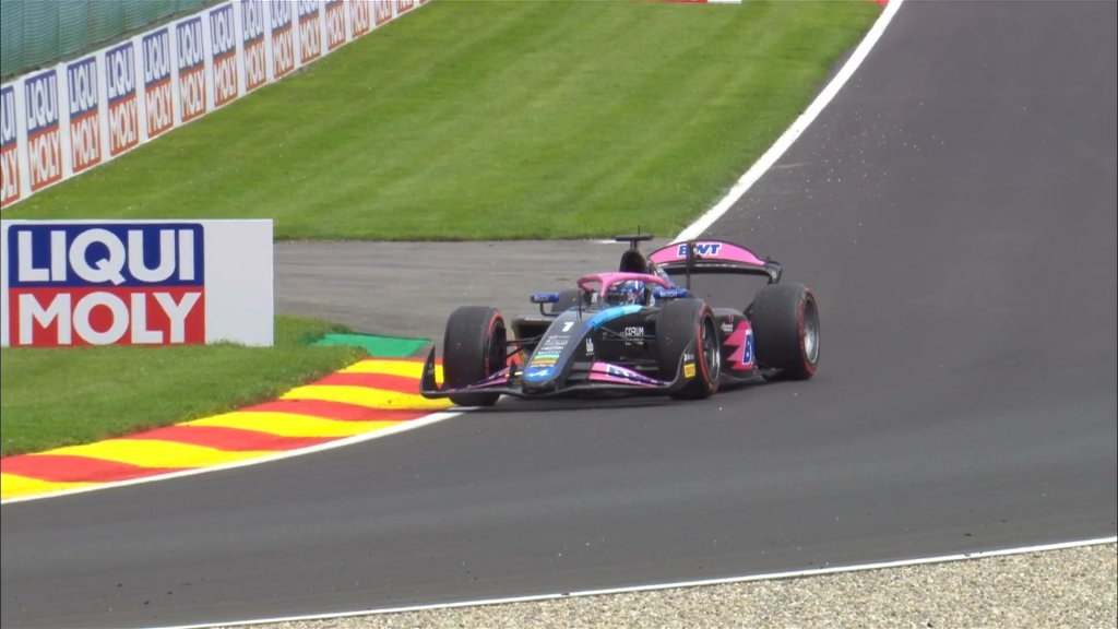 Martins fermo in pista - qualifiche f2
